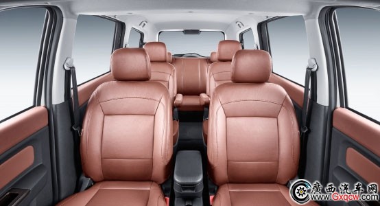 5.58萬元起高端MPV 威旺M35正式上市 高端MPV,威旺M35