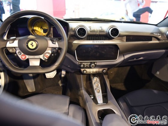 法拉利 Portofino 2018款 基本型 法拉利 Portofino 2018款 基本型