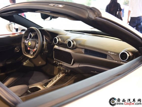 法拉利 Portofino 2018款 基本型 法拉利 Portofino 2018款 基本型