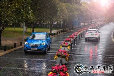 1490237840127868.jpg 說明: Macintosh HD:Users:Arlene:Desktop:長安汽車:CS35資料:新CS35美圖:大圖:_XH_2574.jpg