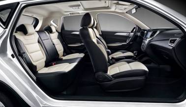 1490237841708006.jpg 說明: Macintosh HD:Users:Arlene:Desktop:長安汽車:CS35資料:新CS35官圖:純側大內(nèi)飾.jpg