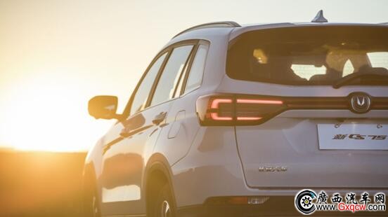 1534924805730907.jpg QQ截圖20180822155807.jpg